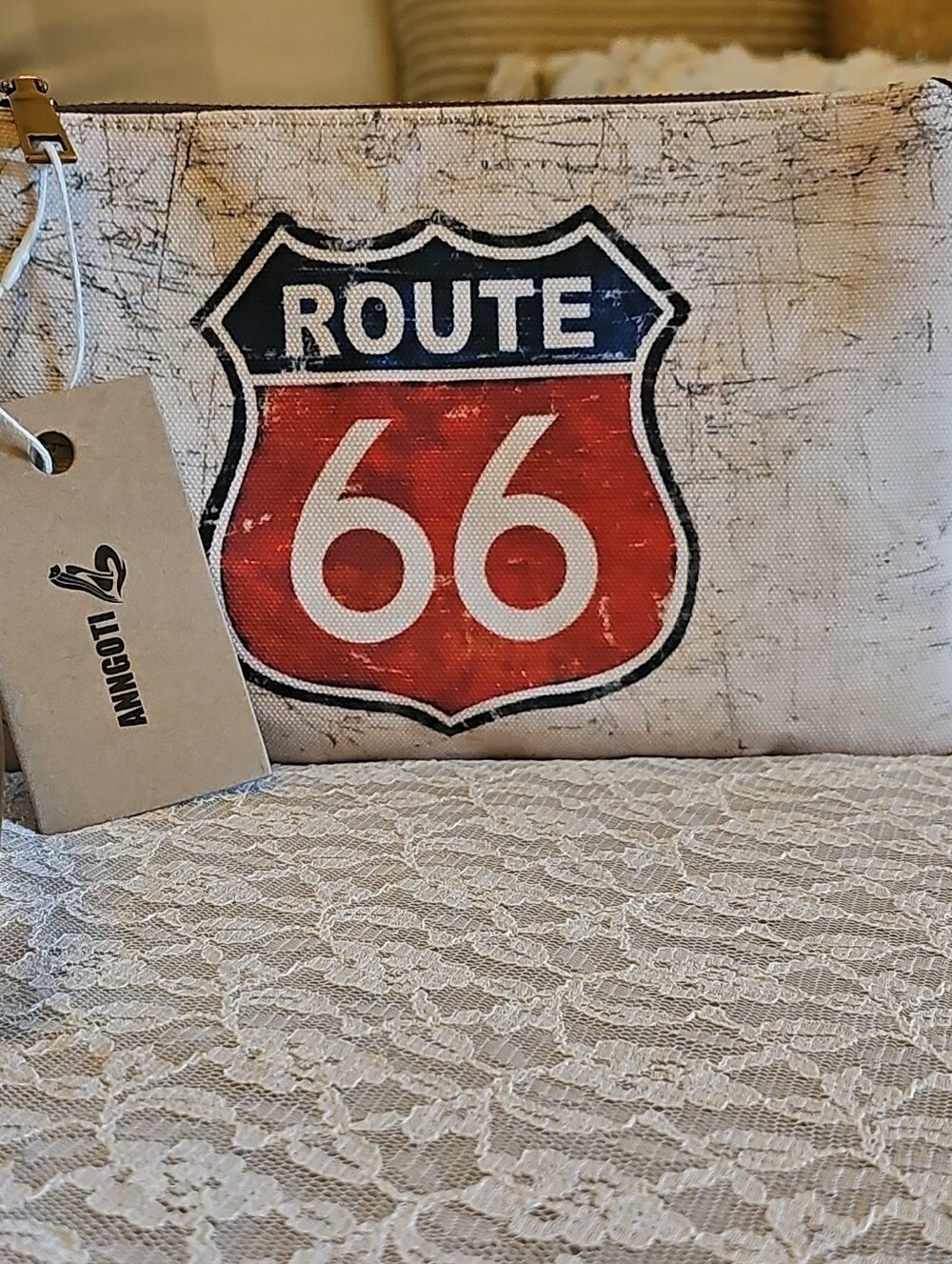 AMIGOT Route 66 Logo Zip Wristlet Clutch Distressed Ivory Lined Pockets